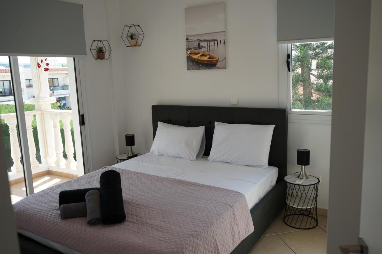Villa Coral Cove Пейя Екстер'єр фото